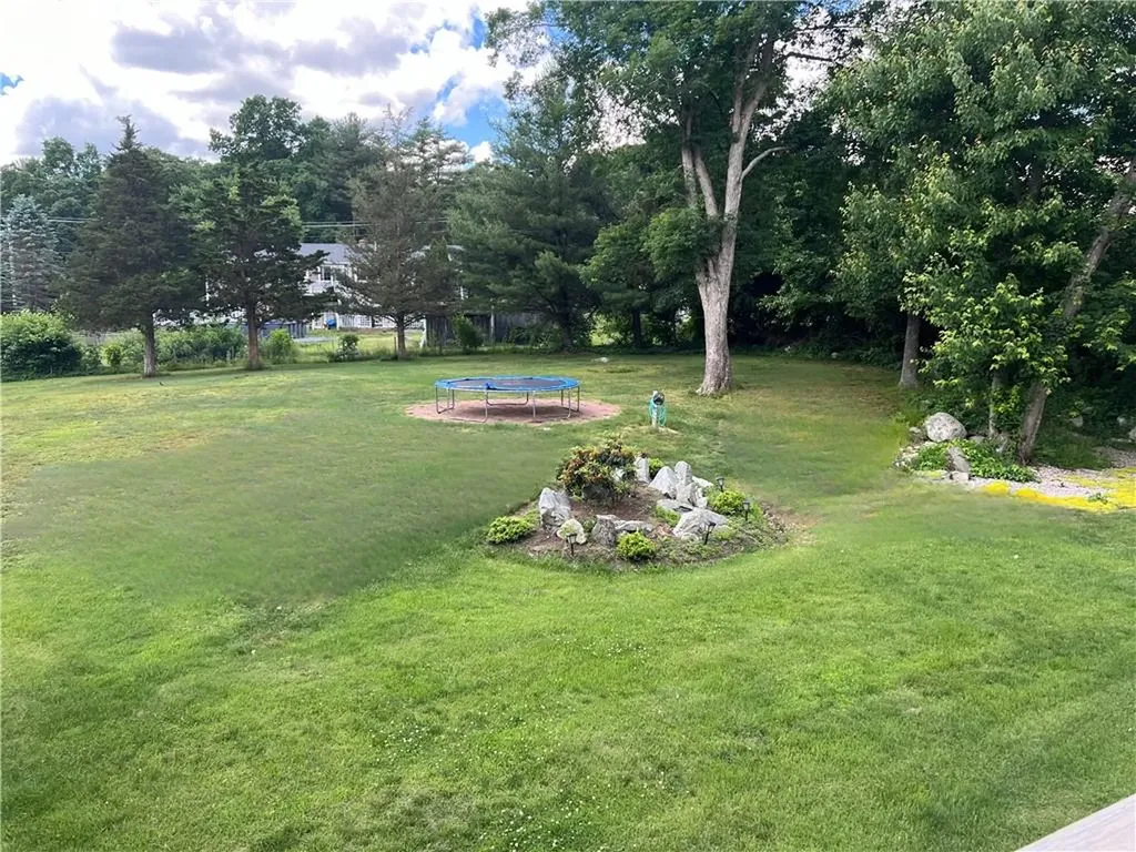 4 Glenna Drive Smithfield RI 02917