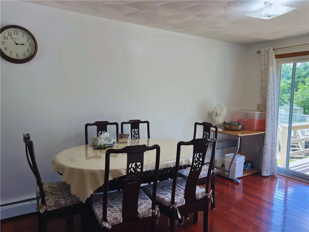 4 Glenna Drive Smithfield RI 02917