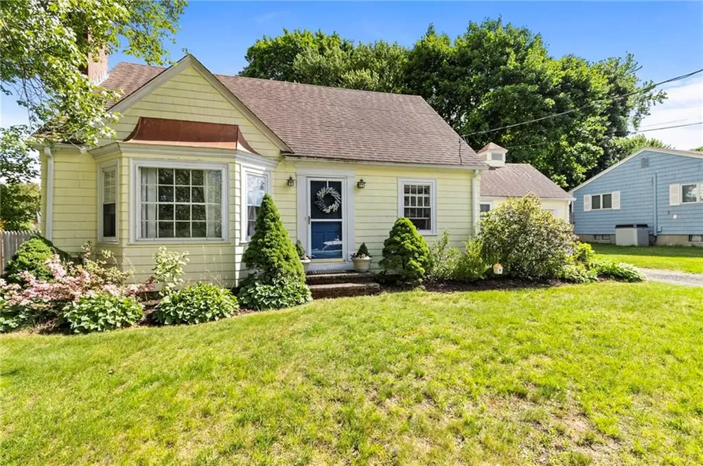 50 Broadview Avenue Cumberland RI 02864