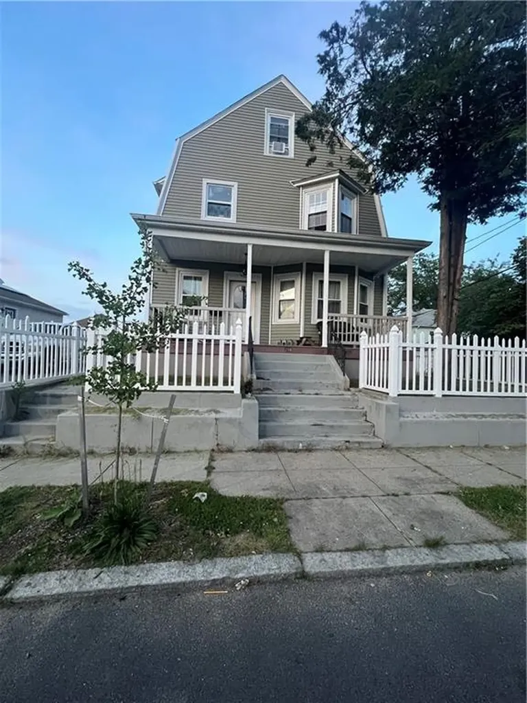 256 O'connor Street Providence RI 02905