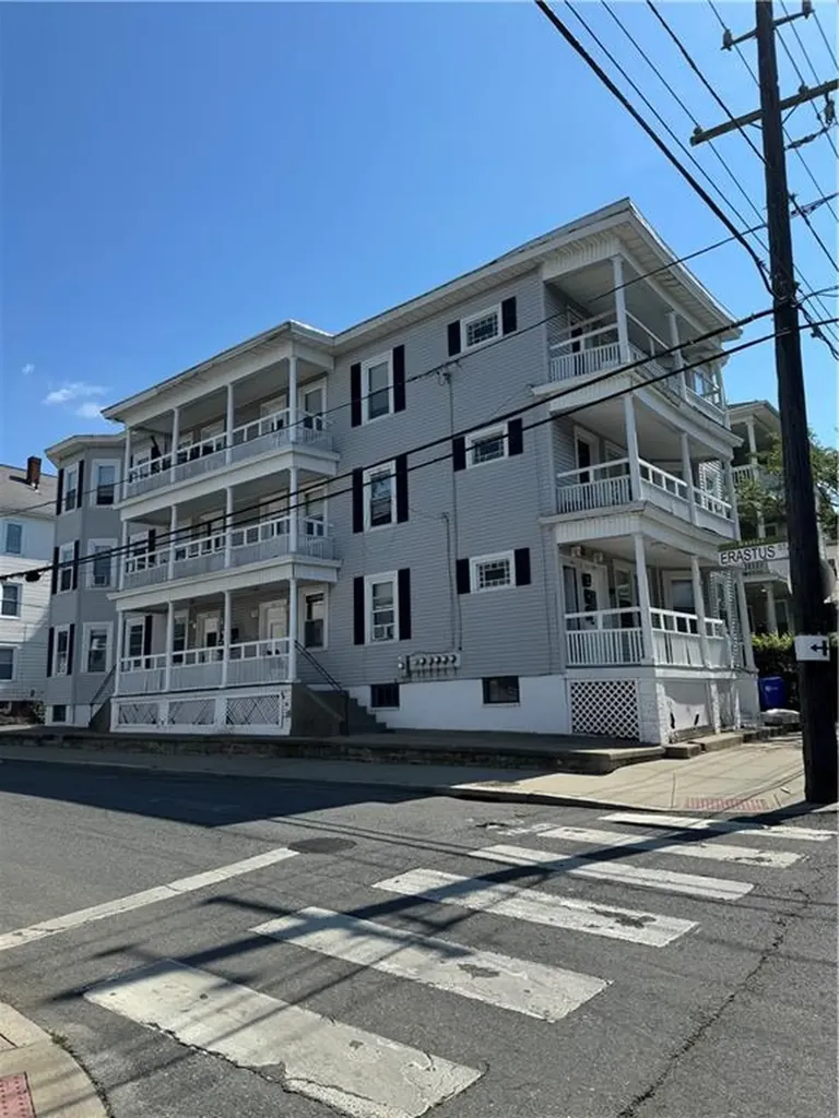 995 Atwells Avenue Providence RI 02909