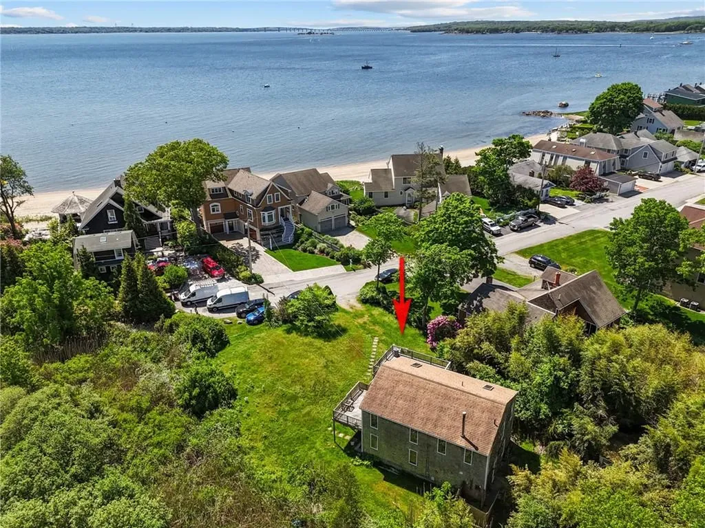216 Sauga Avenue North Kingstown RI 02852
