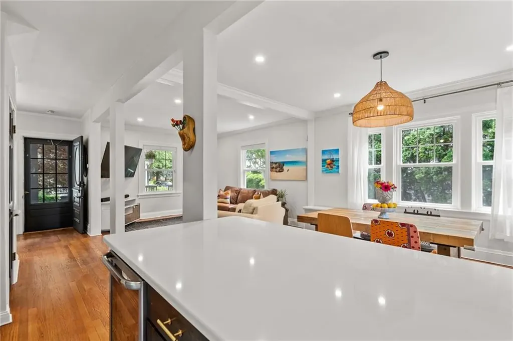 20 Brewster Street Providence RI 02906