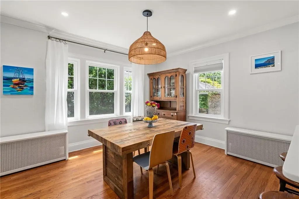 20 Brewster Street Providence RI 02906