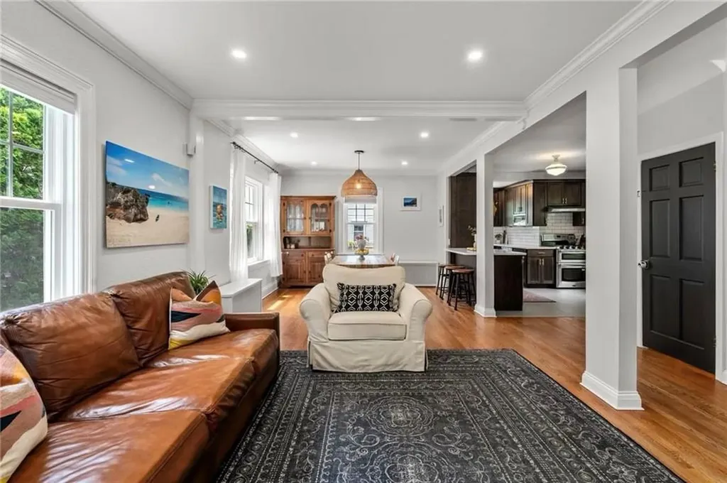 20 Brewster Street Providence RI 02906