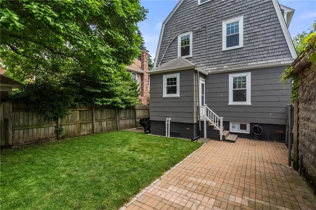 20 Brewster Street Providence RI 02906