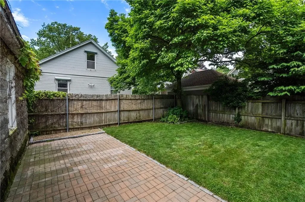 20 Brewster Street Providence RI 02906