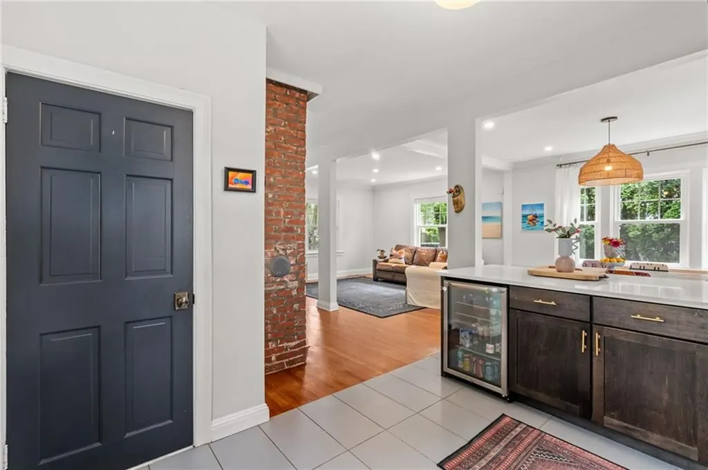 20 Brewster Street Providence RI 02906