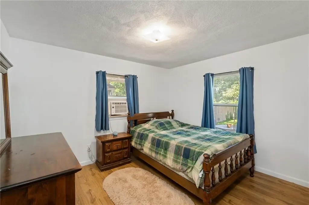 31 Crystal Place Pawtucket RI 02861