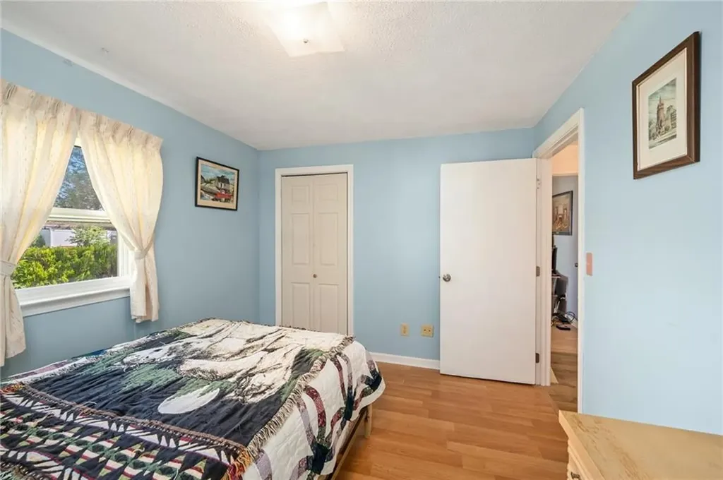 31 Crystal Place Pawtucket RI 02861