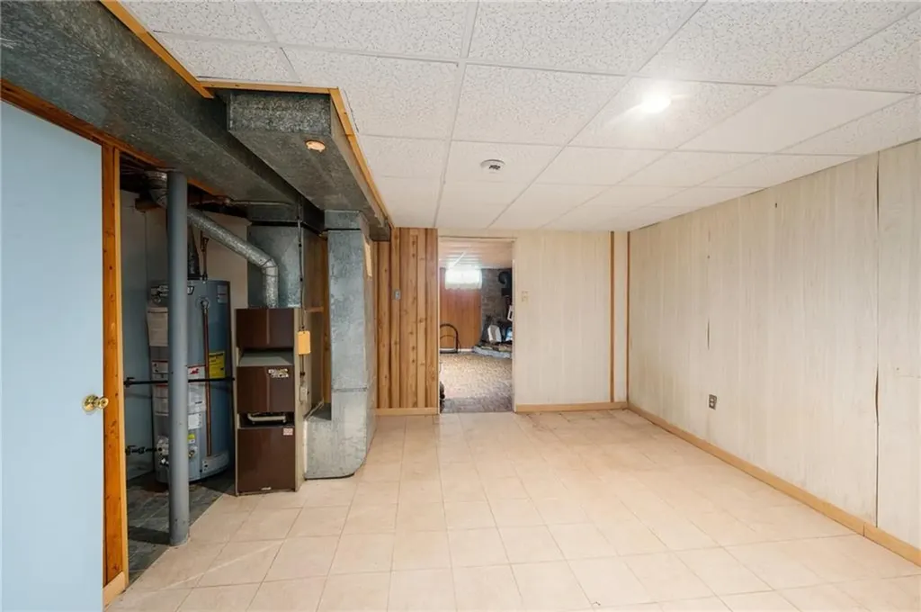 31 Crystal Place Pawtucket RI 02861