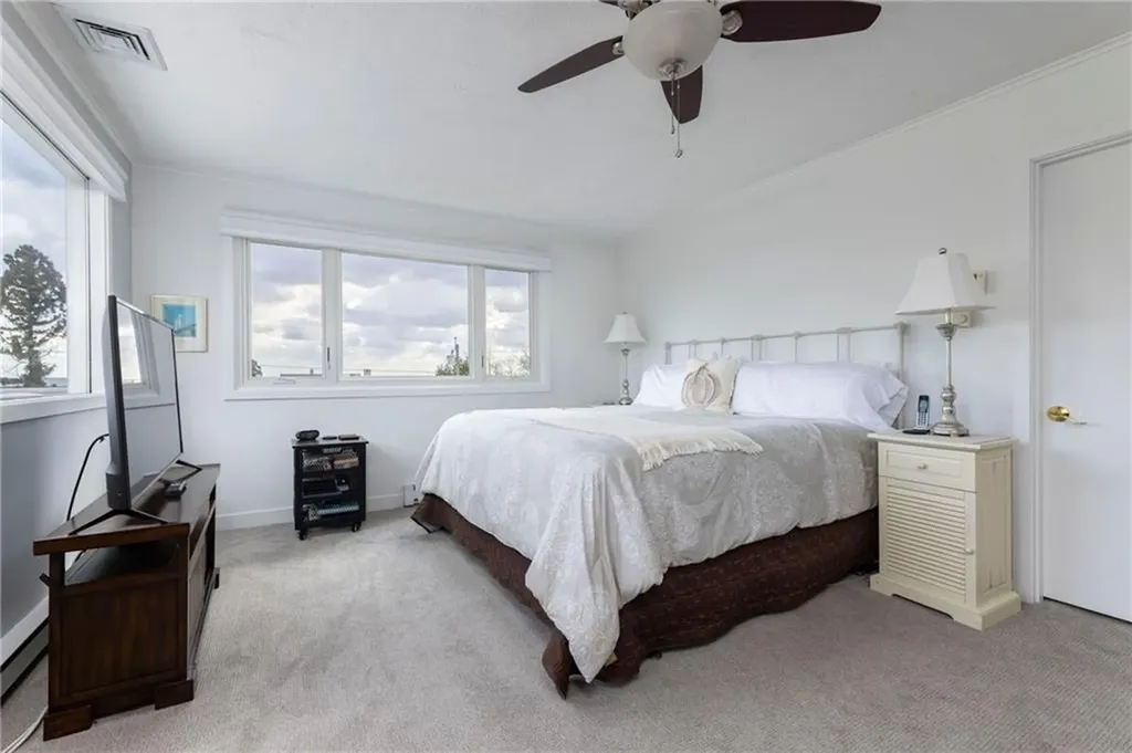 85 Wagner Road Westerly RI 02891