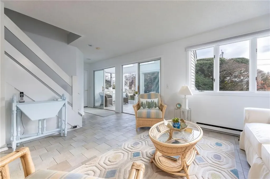 85 Wagner Road Westerly RI 02891