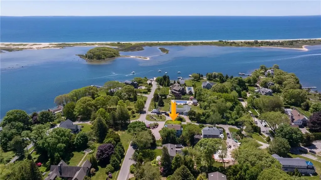 85 Wagner Road Westerly RI 02891