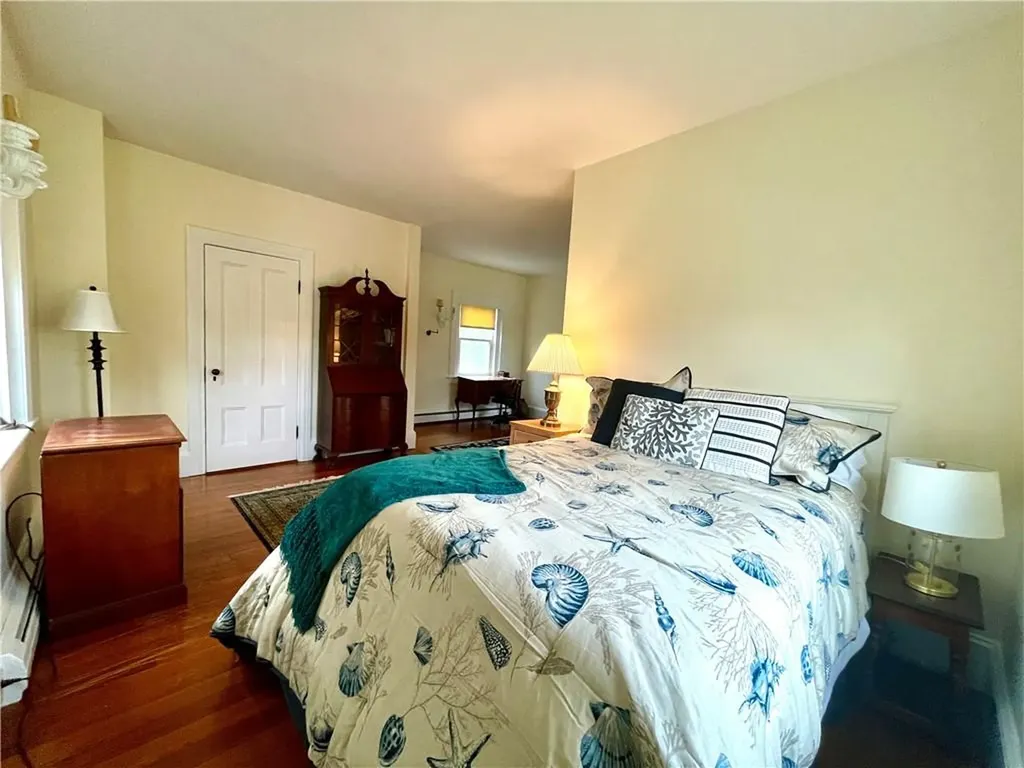 17 King Street Newport RI 02840