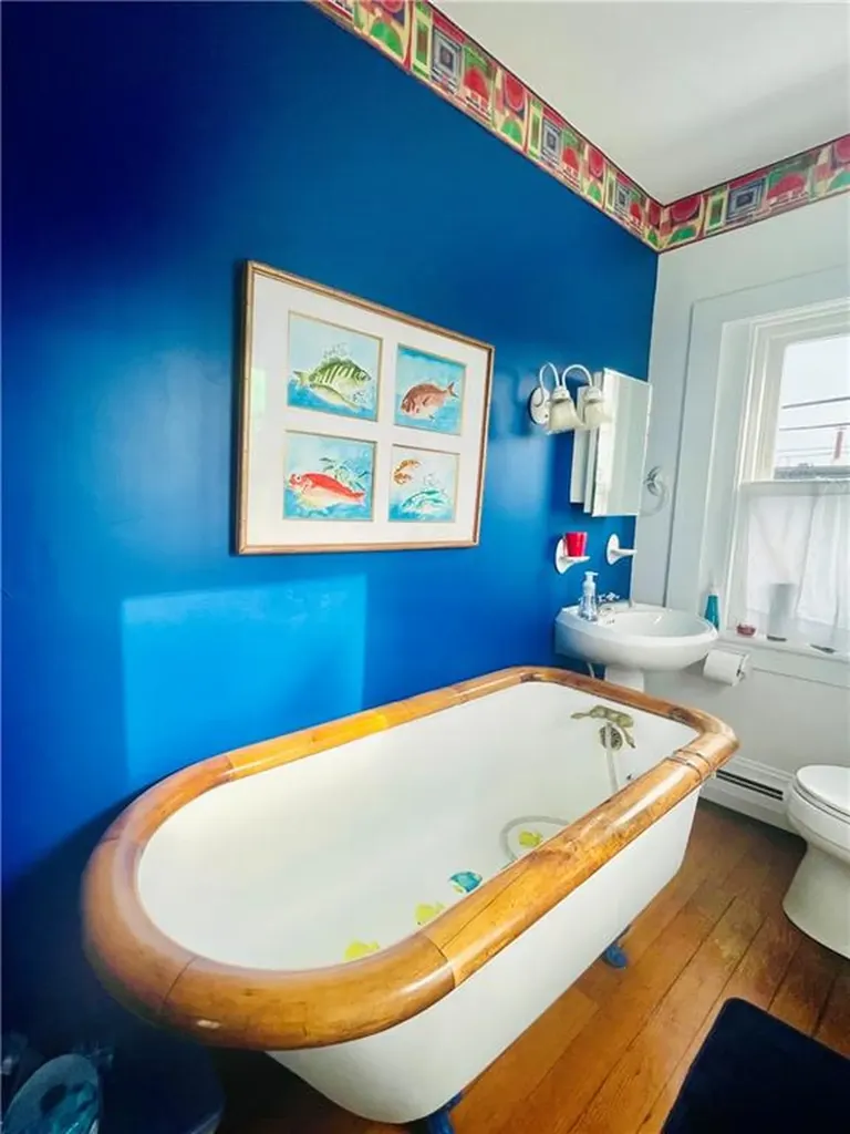 17 King Street Newport RI 02840