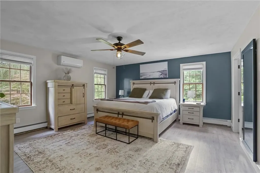 1715 Old Louisquisset Pike Lincoln RI 02865