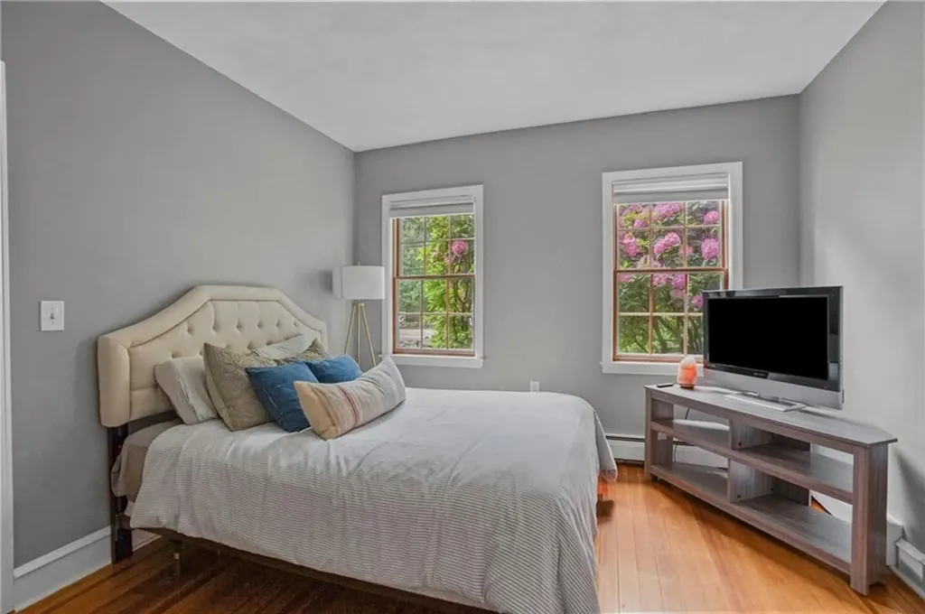 1715 Old Louisquisset Pike Lincoln RI 02865