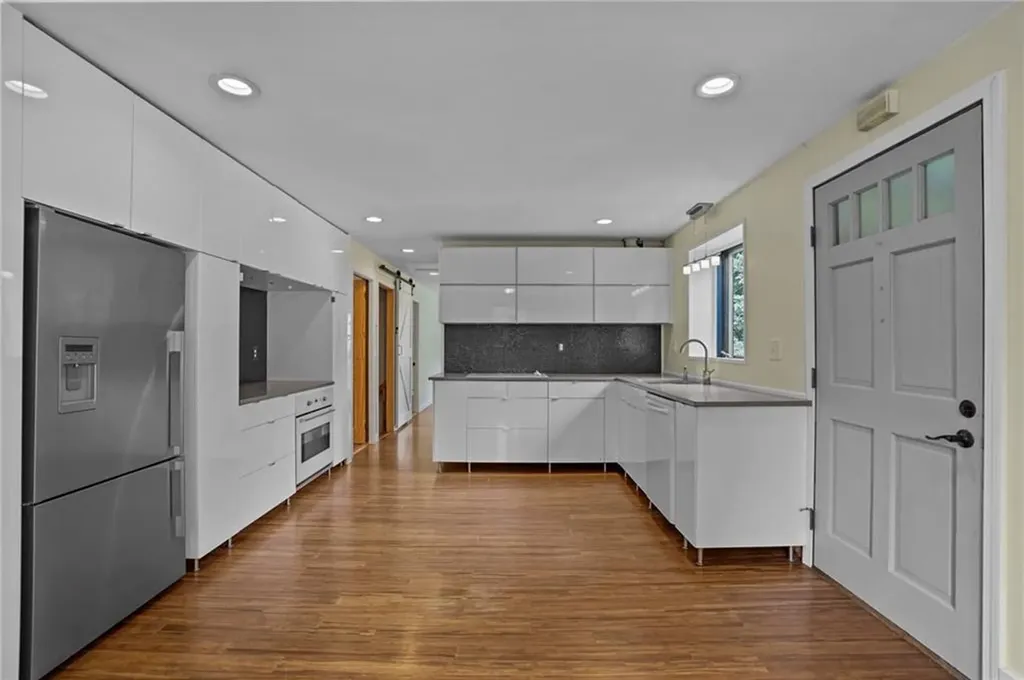 1715 Old Louisquisset Pike Lincoln RI 02865