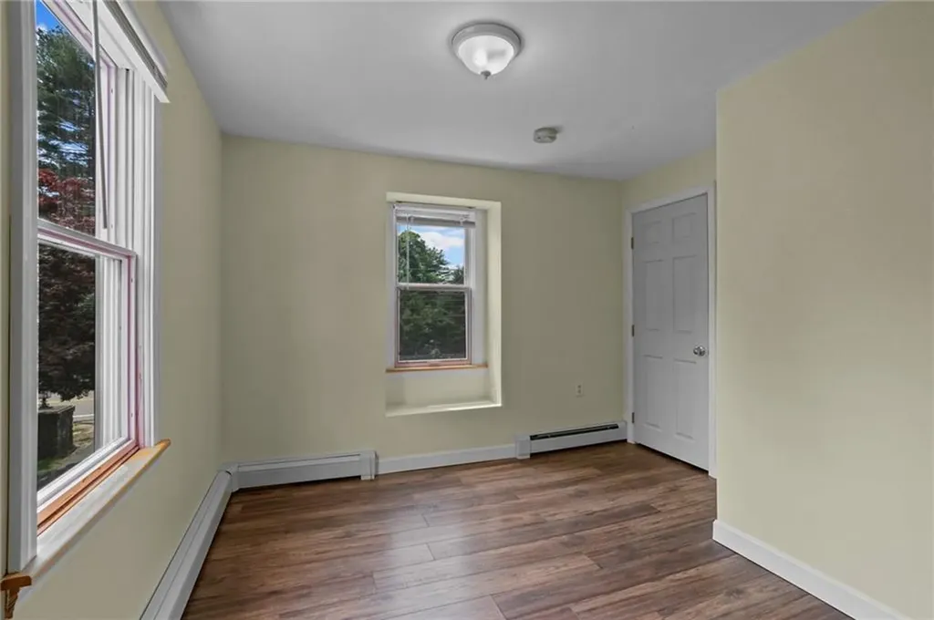 1715 Old Louisquisset Pike Lincoln RI 02865