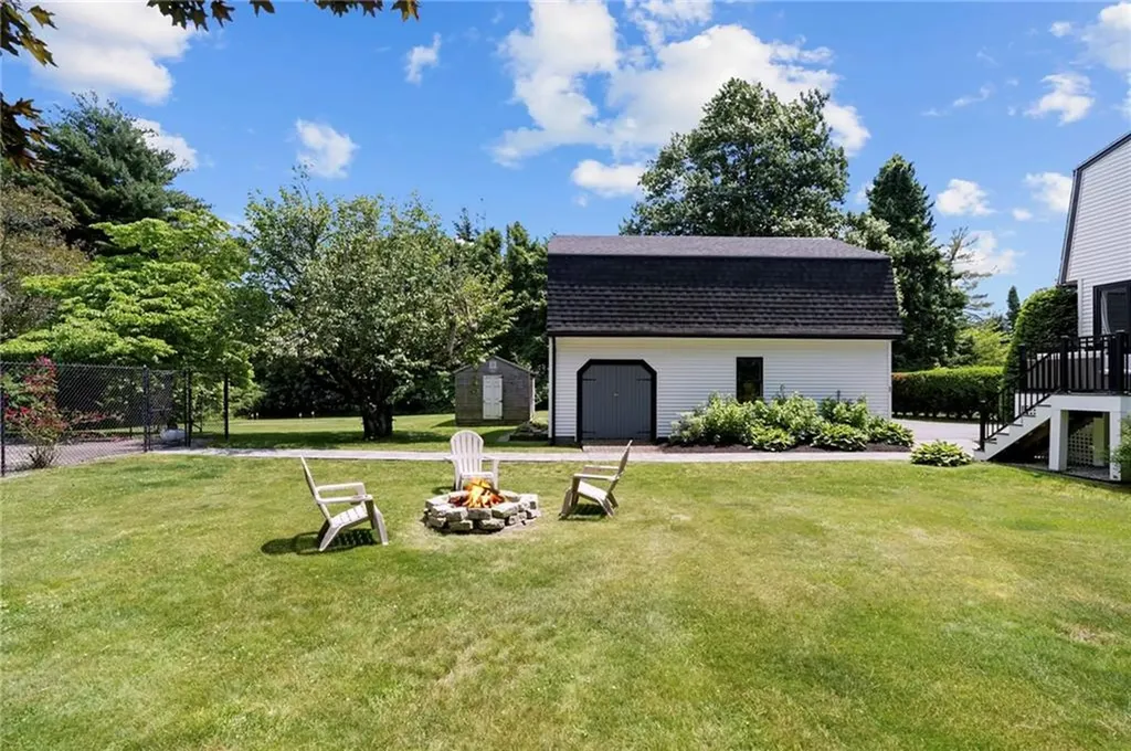 1715 Old Louisquisset Pike Lincoln RI 02865