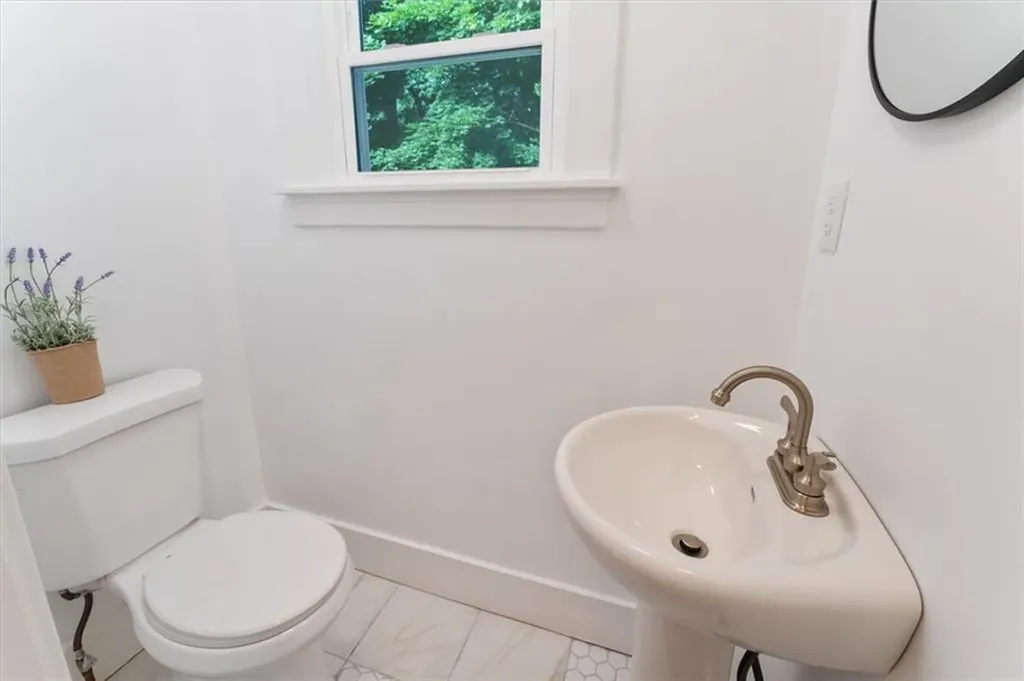 185 Lyman Street Pawtucket RI 02860