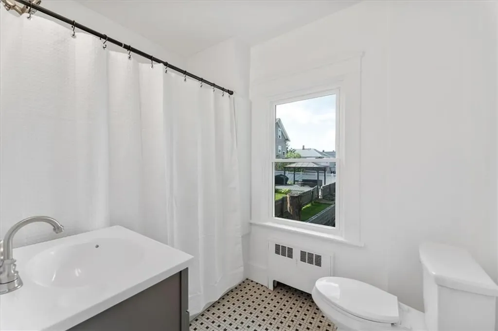 185 Lyman Street Pawtucket RI 02860