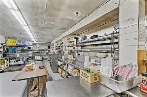 383 Metacom Avenue Bristol RI 02809