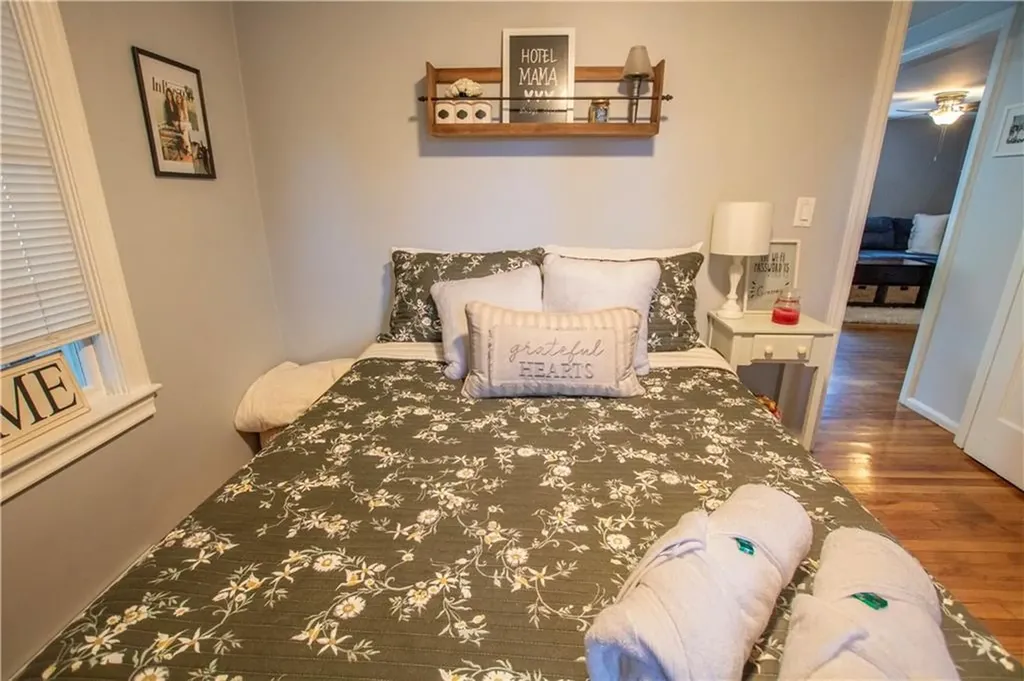 48 Norfolk Road Warwick RI 02886