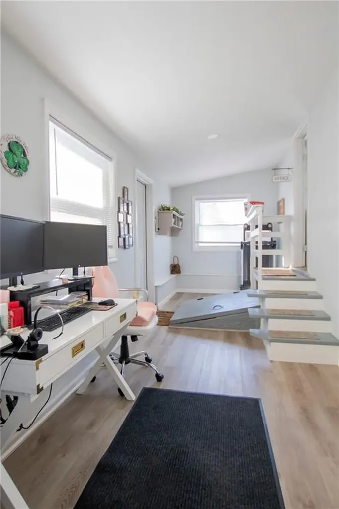 48 Norfolk Road Warwick RI 02886