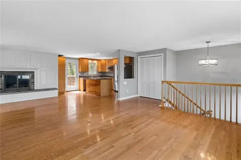 200 Fleetwood Drive North Kingstown RI 02874