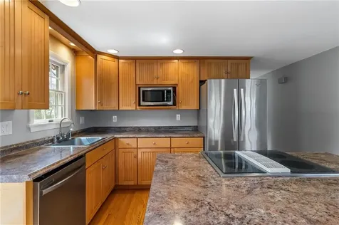 200 Fleetwood Drive North Kingstown RI 02874