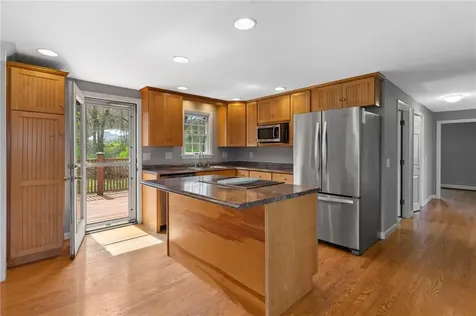 200 Fleetwood Drive North Kingstown RI 02874