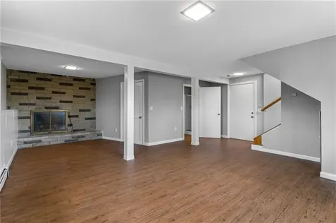 200 Fleetwood Drive North Kingstown RI 02874