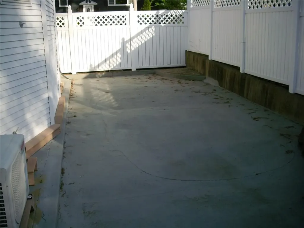 103 Overbrook Avenue Warwick RI 02889