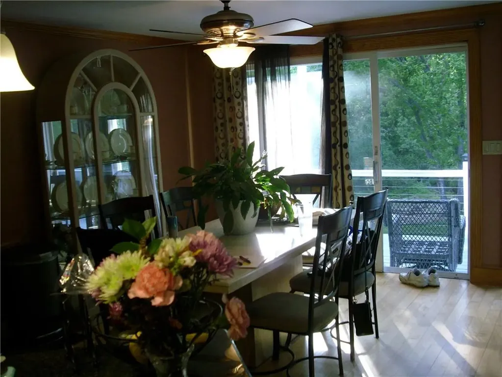 103 Overbrook Avenue Warwick RI 02889