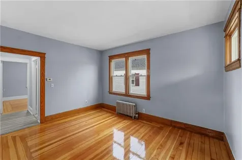 31 Peach Hill Avenue North Providence RI 02911