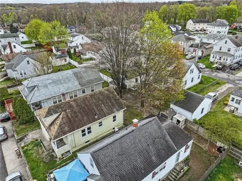 31 Peach Hill Avenue North Providence RI 02911