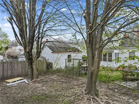 31 Peach Hill Avenue North Providence RI 02911