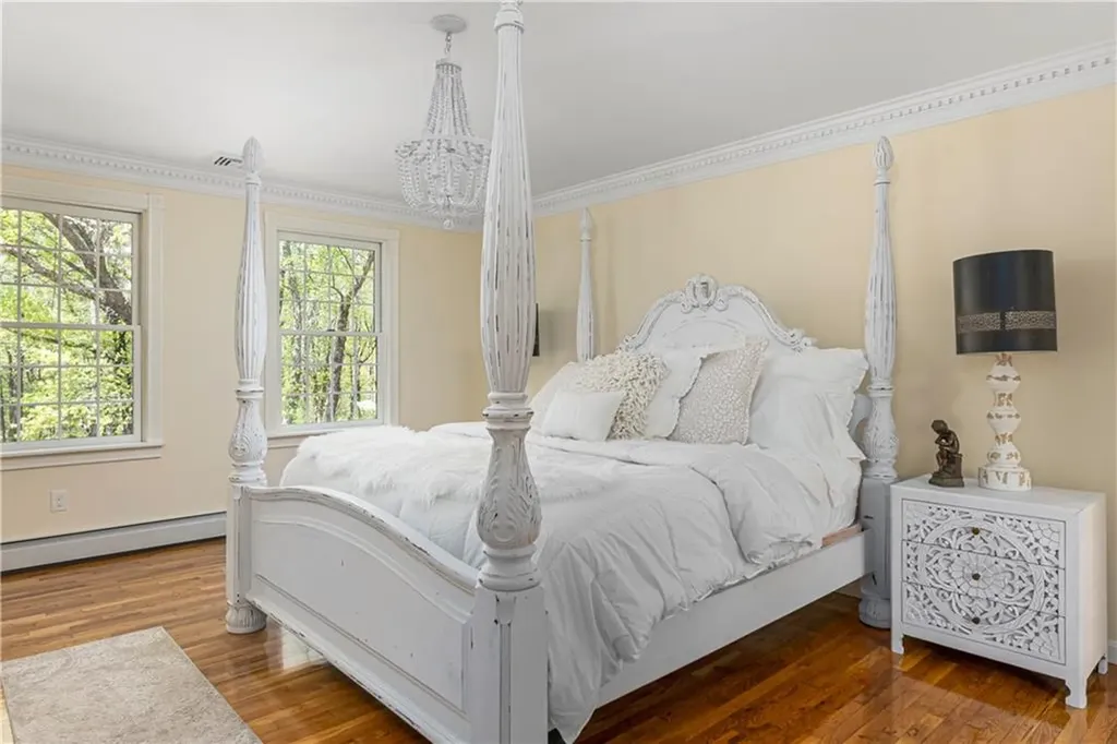 38 Merriam Lane Sutton MA 01590