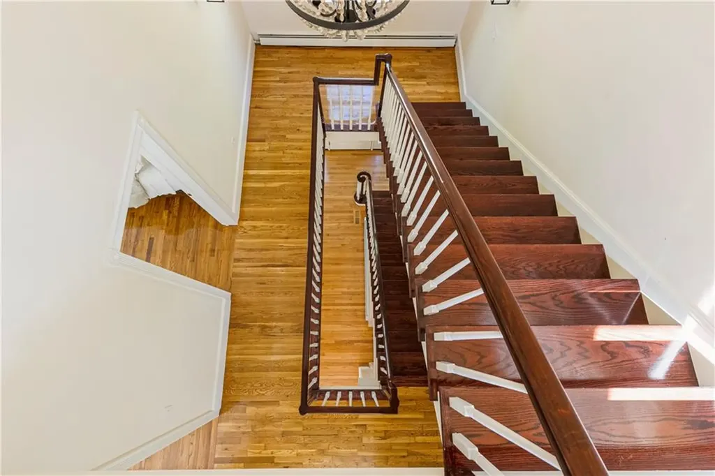 38 Merriam Lane Sutton MA 01590