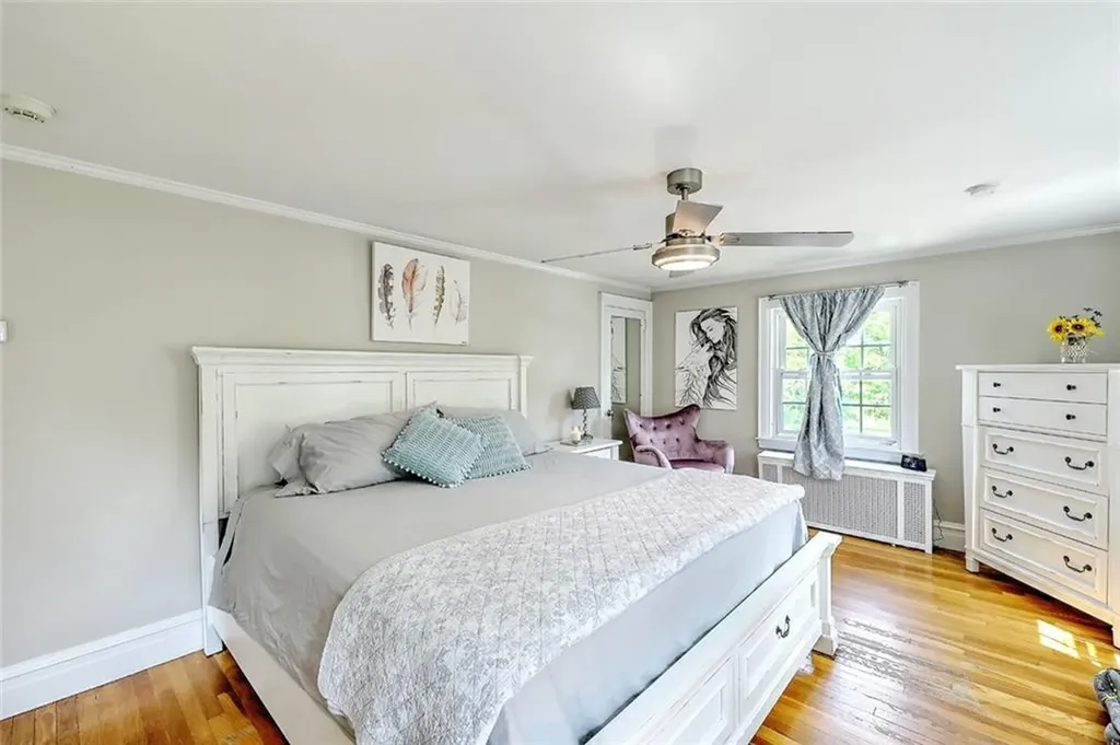 63 Hastings Avenue Pawtucket RI 02861