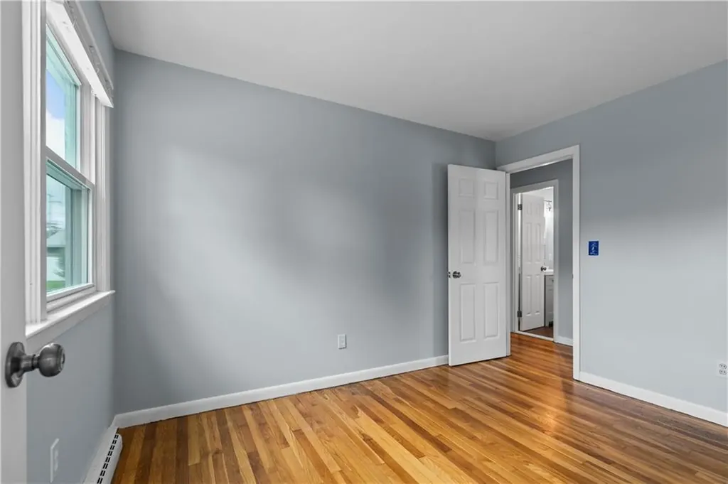 14 Wilson Road Middletown RI 02842