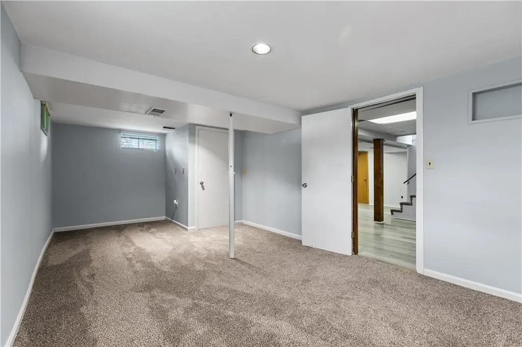 14 Wilson Road Middletown RI 02842