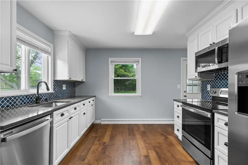 14 Wilson Road Middletown RI 02842