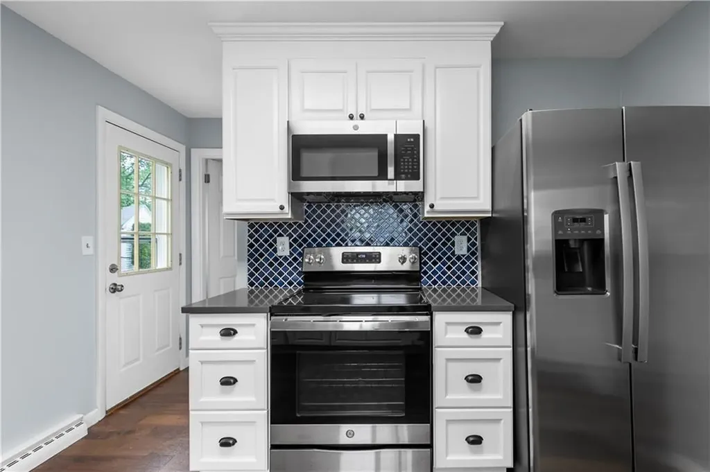 14 Wilson Road Middletown RI 02842