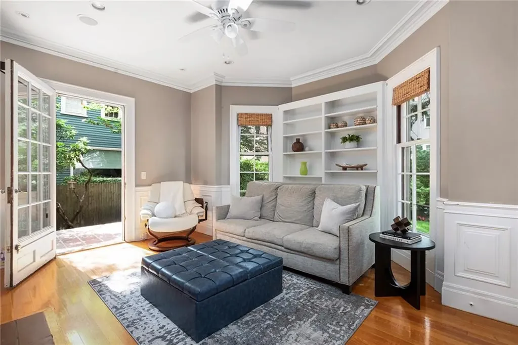 252 Bowen Street Providence RI 02906