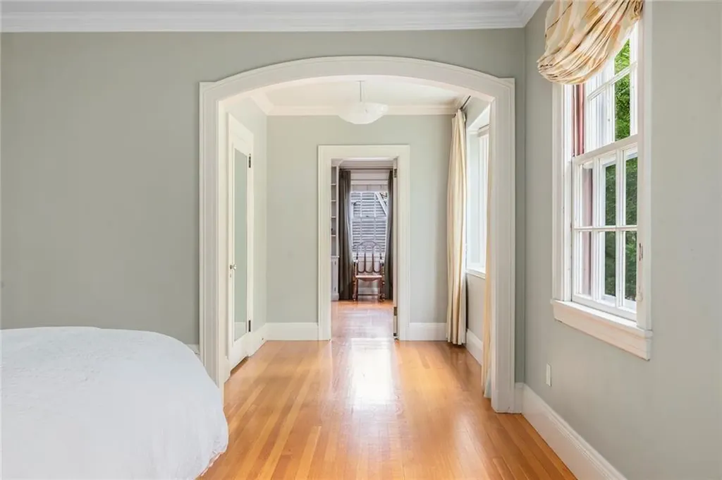 252 Bowen Street Providence RI 02906