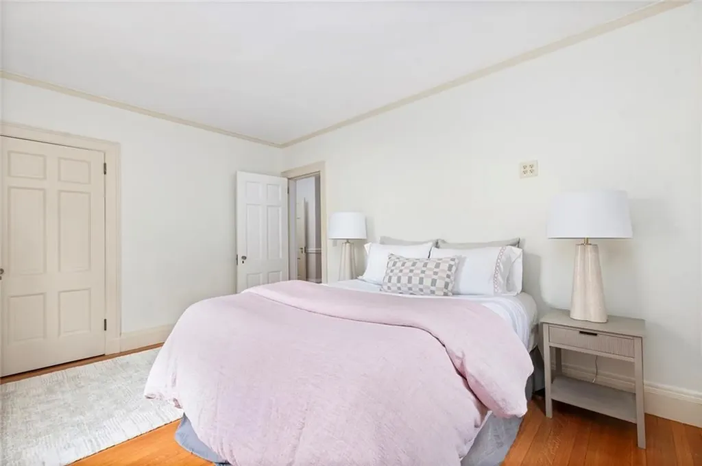 252 Bowen Street Providence RI 02906
