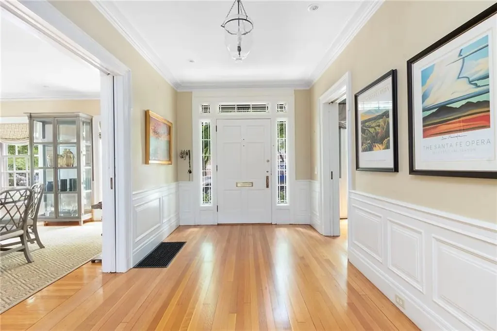 252 Bowen Street Providence RI 02906